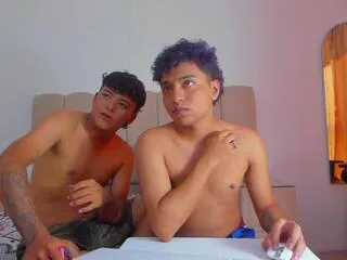 mateo_fiore_noah_saimon on Flirt4Free