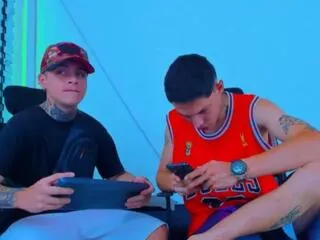 maxx_williamm_john_sally on Flirt4Free 