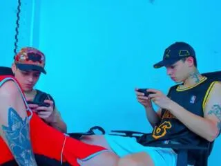 maxx_williamm_john_sally on Flirt4Free 