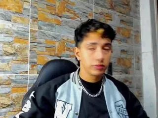 mex_williams on Flirt4Free