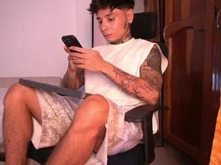 miller_hedz on Flirt4Free 