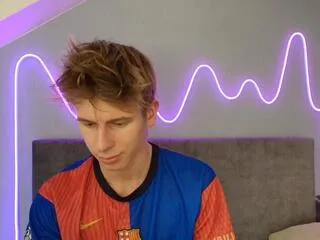 remy_levine — Freechat on Flirt4Free