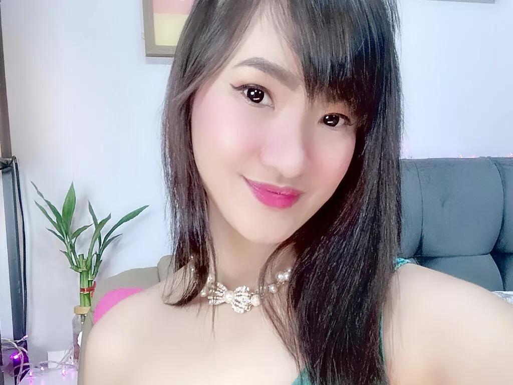 AnneGela on LiveJasmin