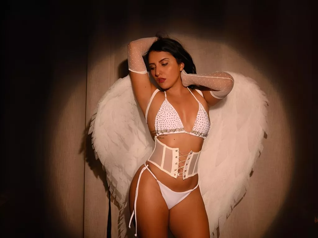 ChiaraFerreti on LiveJasmin