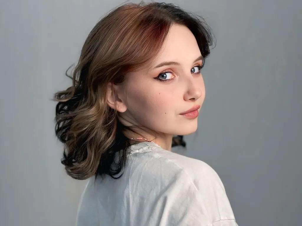 ElvaDavy on LiveJasmin