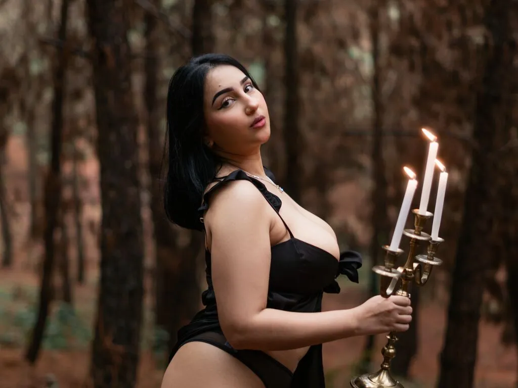 IrynMiller — When I feel you are going crazy watching me teasing. Someone that loves and appreciates my time. I love exploring my sexual limits and I am intrigued by a lot of things on the subject of online sex