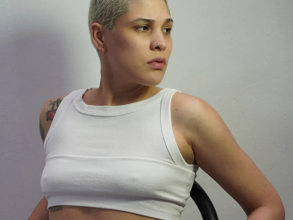 LauraaRosee on LiveJasmin