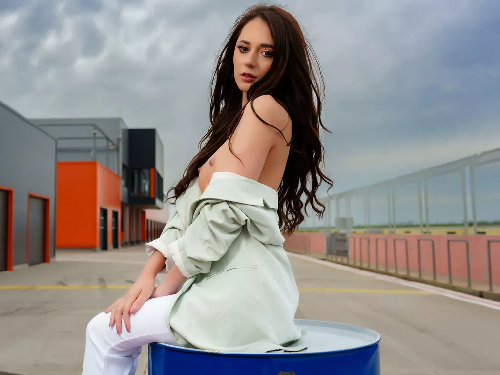 LisaBlair on LiveJasmin