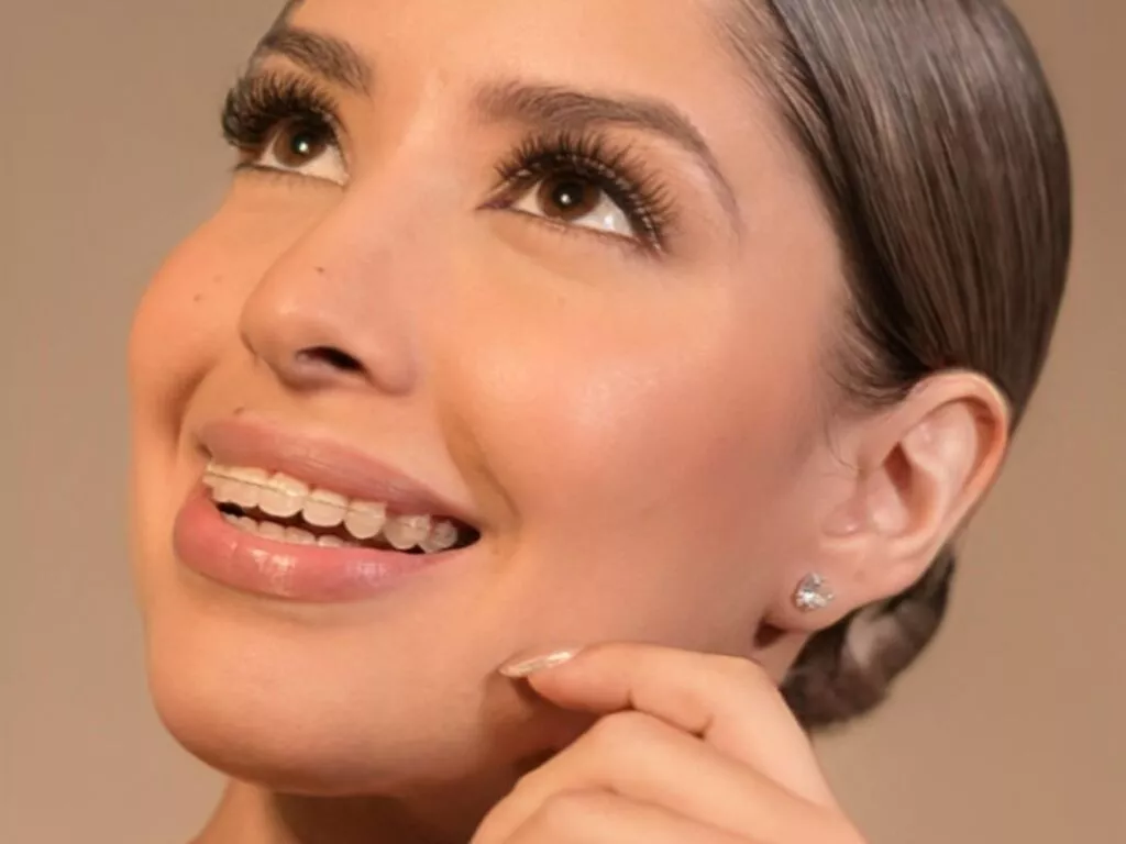 LuisanaVela — Meet and connect with people.

Talk (a lot).

Drink coffee.

Dance and sing.

Electronic and instrumental music.

Walk and get fresh air.

The delicious aromas.

Go shopping.

Travel.