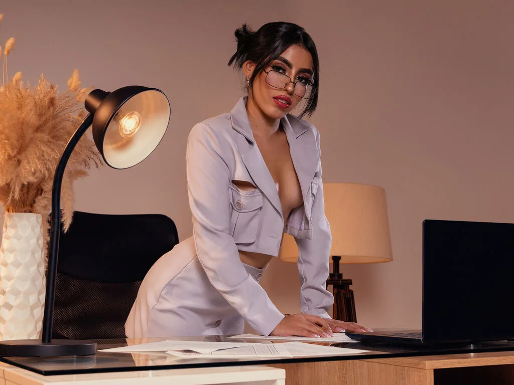 VioletteMoons on LiveJasmin