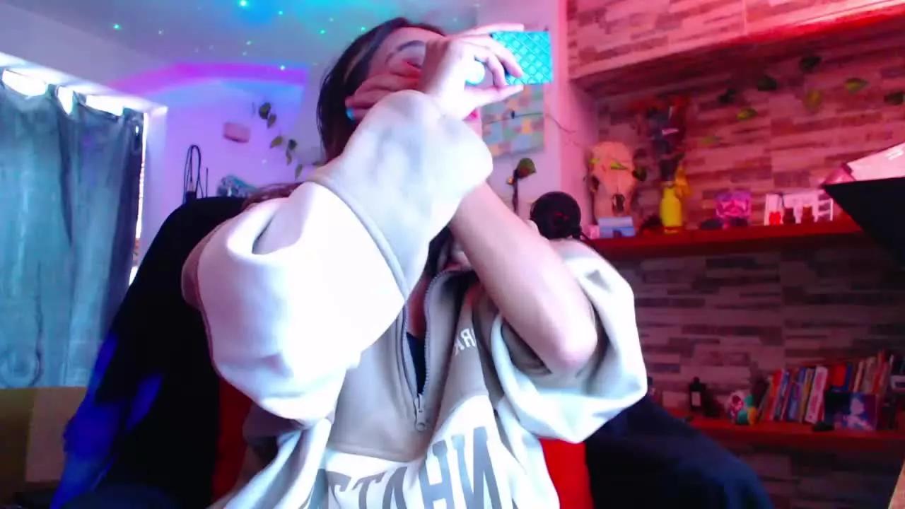 Agathasnake on Streamray 