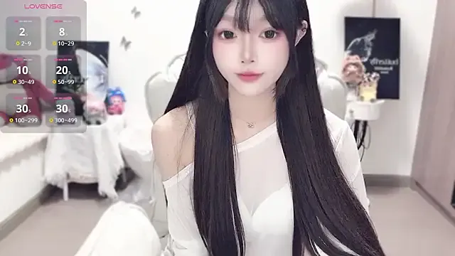 -EEBABY on StripChat 