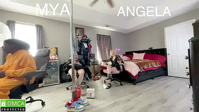 2for5uncut on StripChat