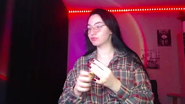 _BadKarma_ — Rub dick with my oiled toes