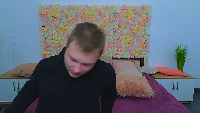 _Olli__Stiw_ on StripChat 