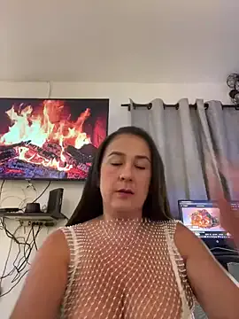 _Sashaa on StripChat