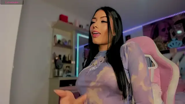 adda_mancini on StripChat