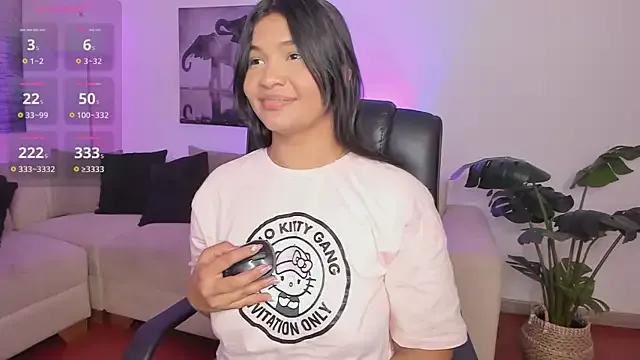 alaia7h on StripChat 