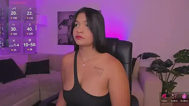 alaia7h on StripChat 