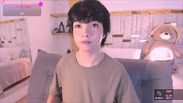 AllanYong18 on StripChat