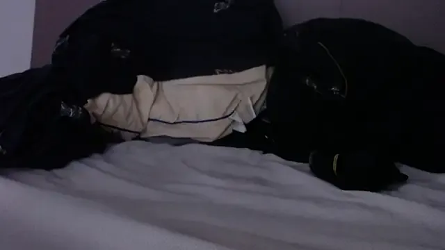 Ally_still on StripChat 