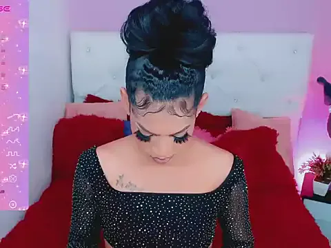 Amanda_bigx on StripChat 