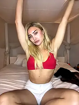 Aurii_Angel — Sloppy toppy with titties out