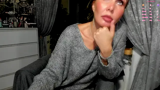 Aurora108 on StripChat