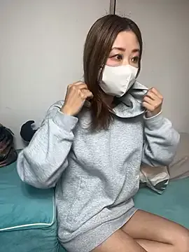 ayu0009rrr — Freechat on StripChat