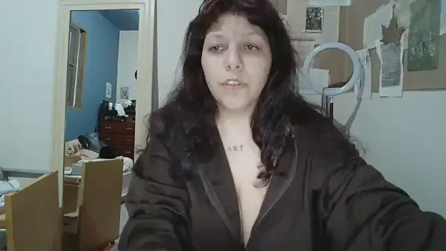 bbyedarling on StripChat 