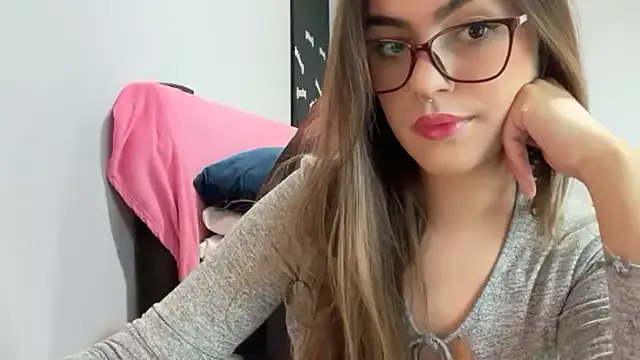 bellana20 on StripChat