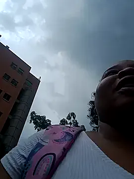 Bigasshott_ on StripChat