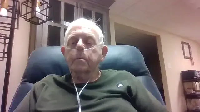 bootlegmanz on StripChat 