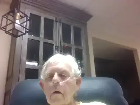 bootlegmanz on StripChat 