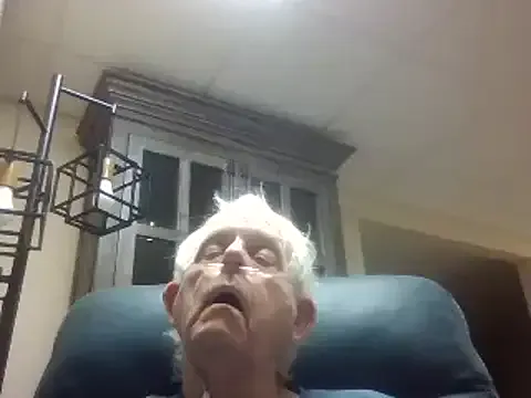 bootlegmanz on StripChat 