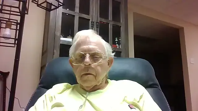 bootlegmanz on StripChat 