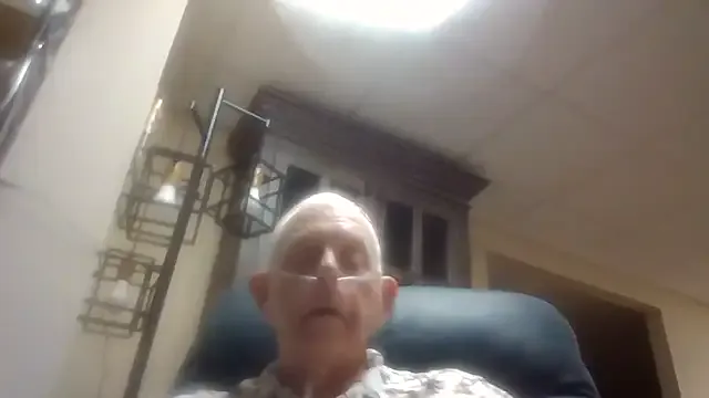 bootlegmanz on StripChat 