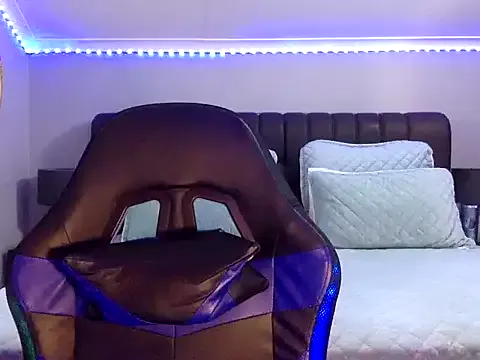 BOOTY_BANGERxxx on StripChat 