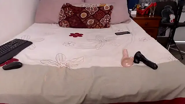 BootyCallEver on StripChat 