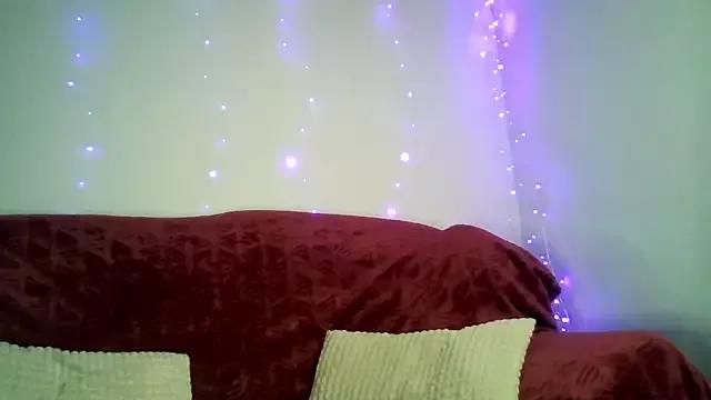 bunnyfox420 on StripChat 