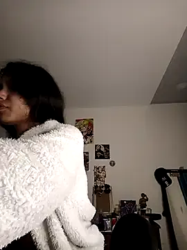 caramel_doll__ on StripChat 