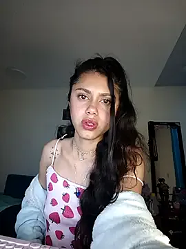 caramel_doll__ on StripChat 