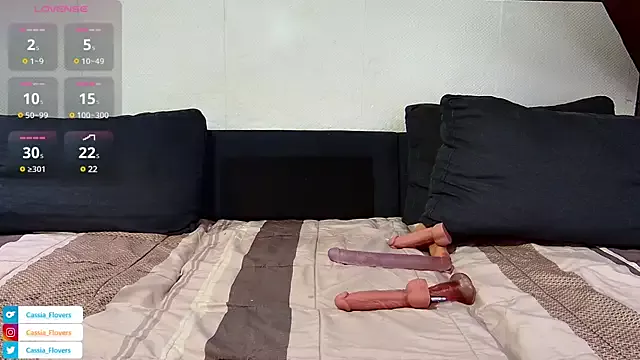 Cassia_Stars on StripChat 