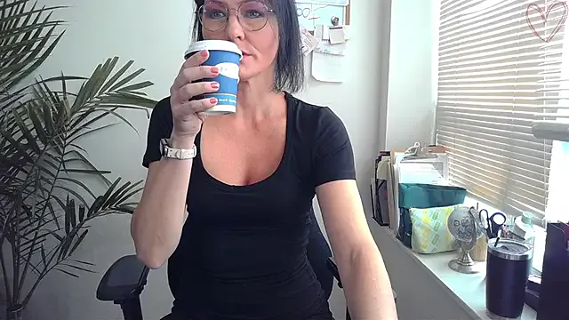 City_Kat — Glass toy to make me Squirt