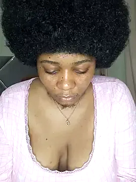 CocoBootyyy on StripChat 