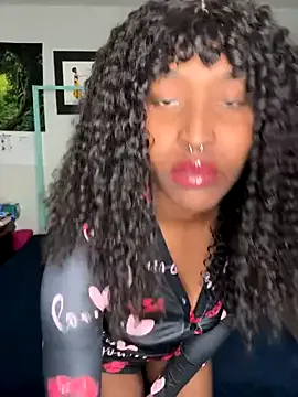 DaisyMynx on StripChat