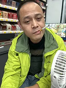 dajiba4718 on StripChat