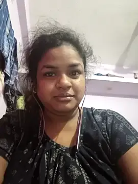 Deborbhavi222 on StripChat