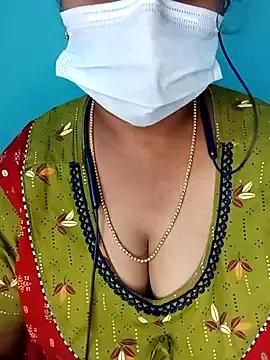 Deepika1432 on StripChat 