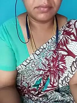 Deepika1432 on StripChat 